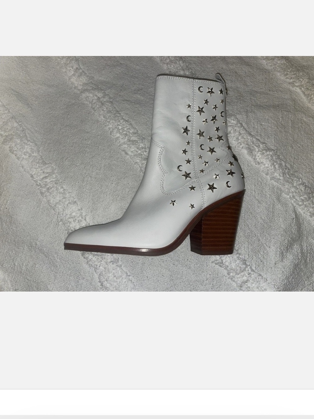 Aldo White Star-Studded Western Ankle Boots - Picture 6 of 6